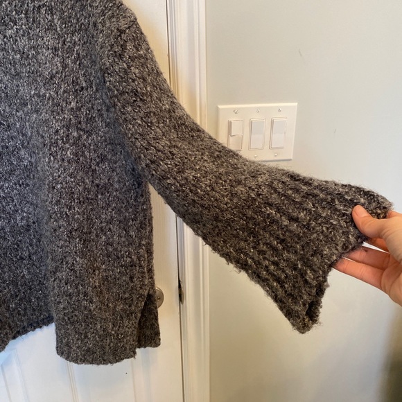 SOLD 🤩🤩 Oversized grey wool sweater Zara Small - Picture 4 of 5